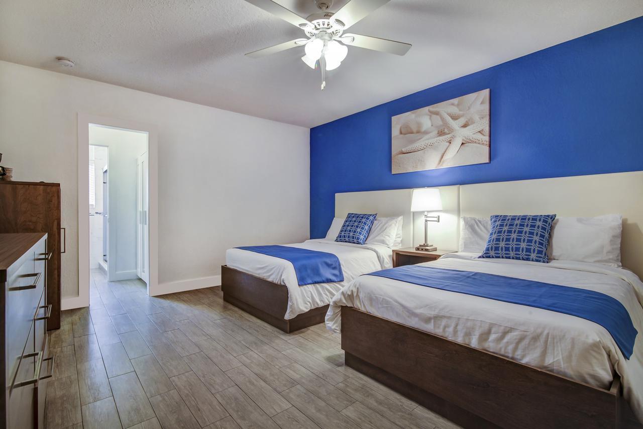 Blue Strawberry By The Sea Hotel Lauderdale-by-the-Sea Exterior foto