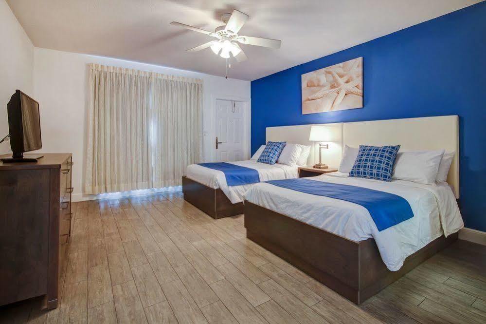 Blue Strawberry By The Sea Hotel Lauderdale-by-the-Sea Exterior foto